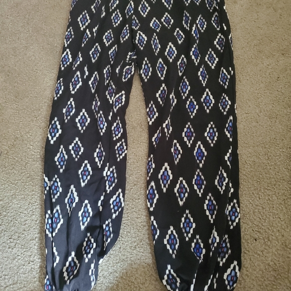 Pants - Picture 2 of 3